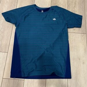 Rabbit Running Apparel Shirt Size Large